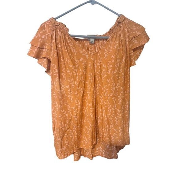 a new day Tops - 3/25🙂 A New Day XXL cap sleeve blouse. Orange w white f leaves. Ruffle sleeve